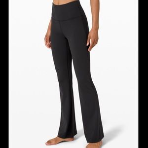 LULULEMON Bootcut Leggings